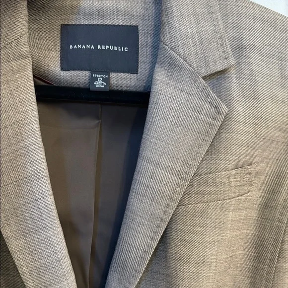 Banana Republic Brown Blazer and Skirt Set - Picture 3 of 8